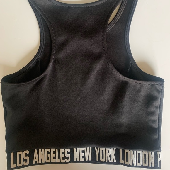 Black and white NY LA London Paros crop - Picture 2 of 2